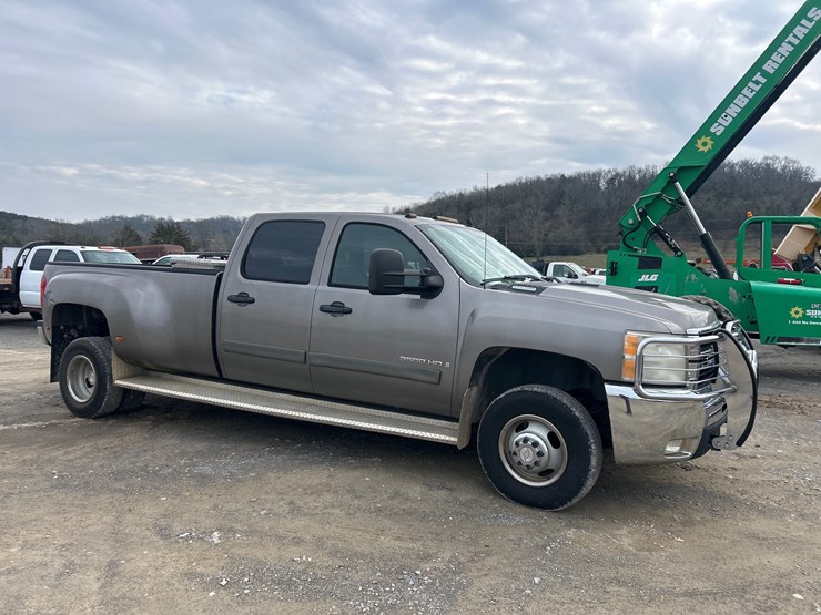 2007-chevrolet-3500-image-4