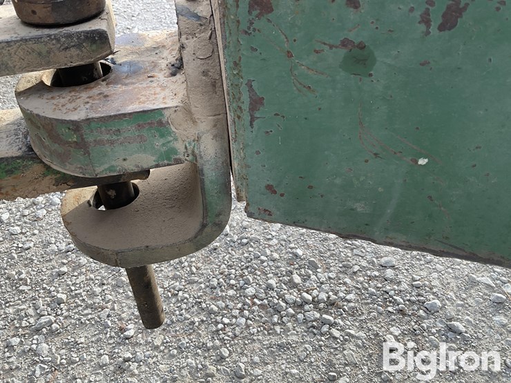 john-deere-400-image-15