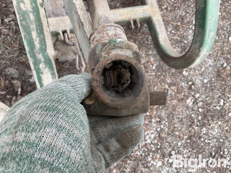 john-deere-350-image-6