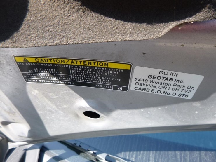 2017-toyota-sienna-image-25