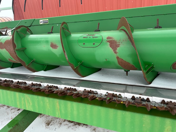 2015-john-deere-635f-image-30