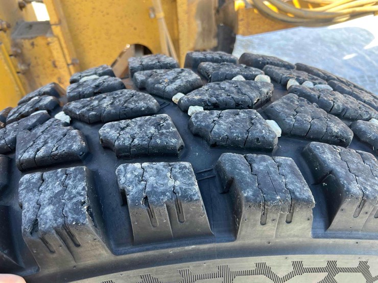 2007-caterpillar-160h-image-74