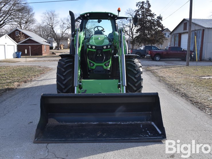 2019-deutz-fahr-6165-image-2