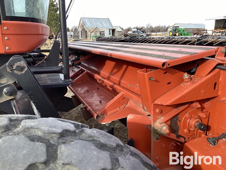 2005-hesston-9240-image-20