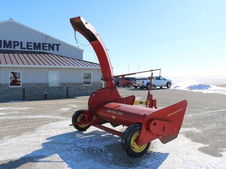 new-holland-38-image-2