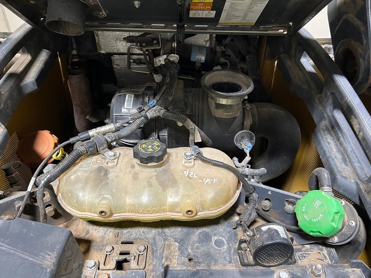 2023-deere-325g-image-15