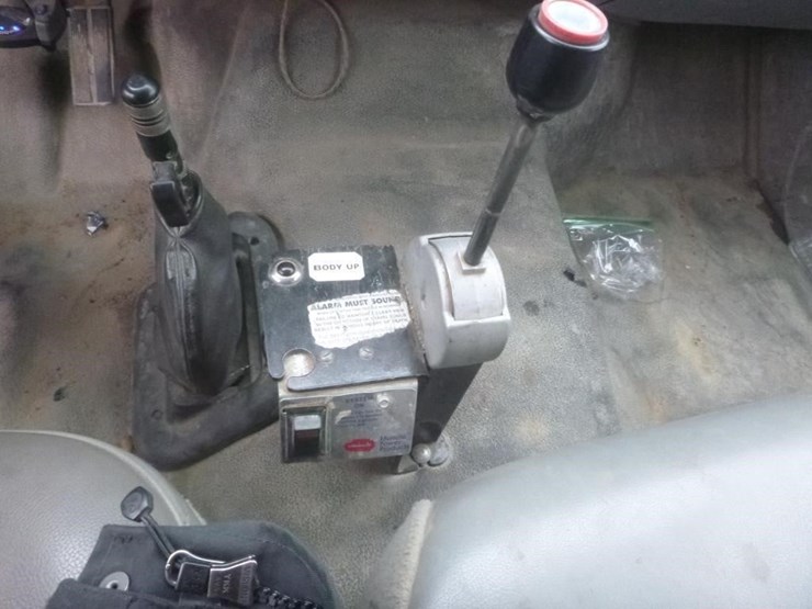 2008-ford-f650-image-6