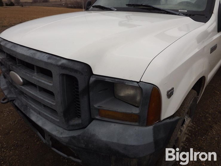 2006-ford-f350-xl-image-17