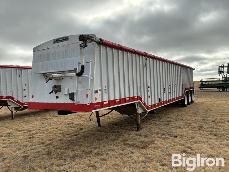 1982-cornhusker-grain-image-1