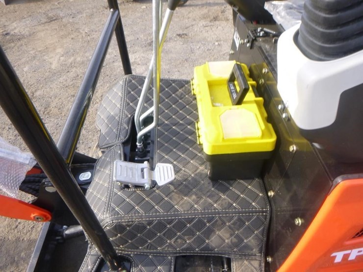 2025-tpm-18bs-hydraulic-excavator-image-21