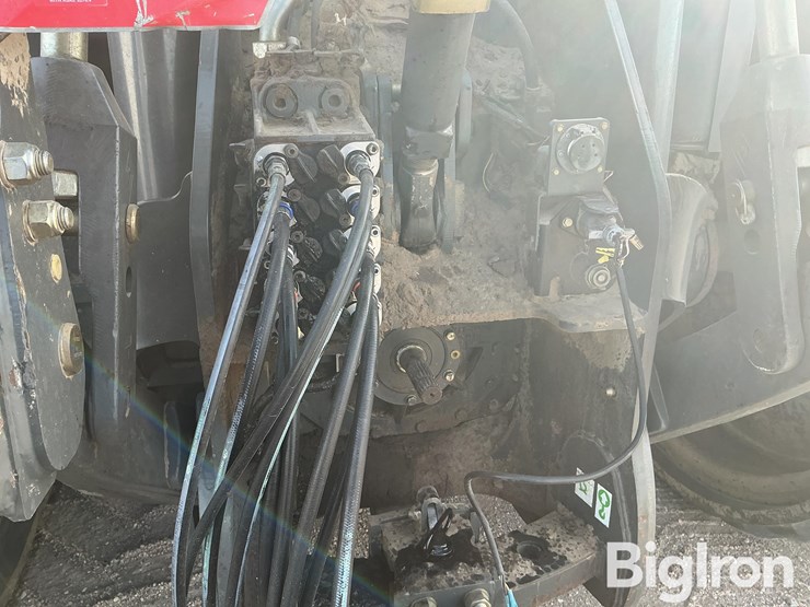 2016-landoll-7832-40-image-12