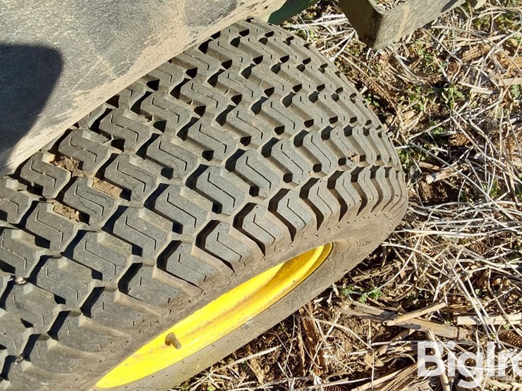 john-deere-z820a-image-12