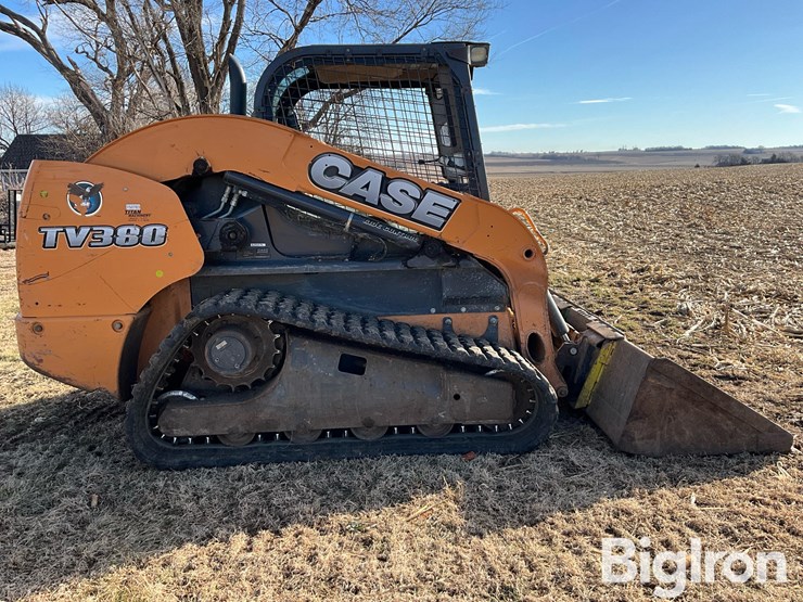 2015-case-tv380-image-4