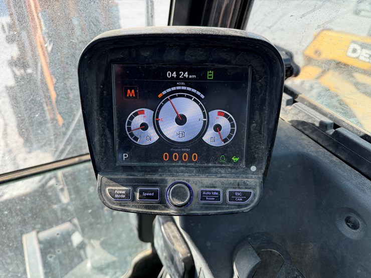 2019-case-cx57c-image-18