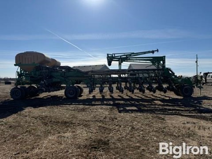 great-plains-yp2425a-image-4