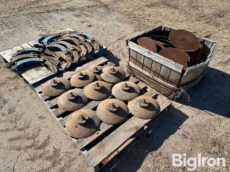 john-deere-24-image-1