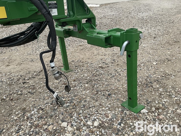 2022-john-deere-1775nt-image-10