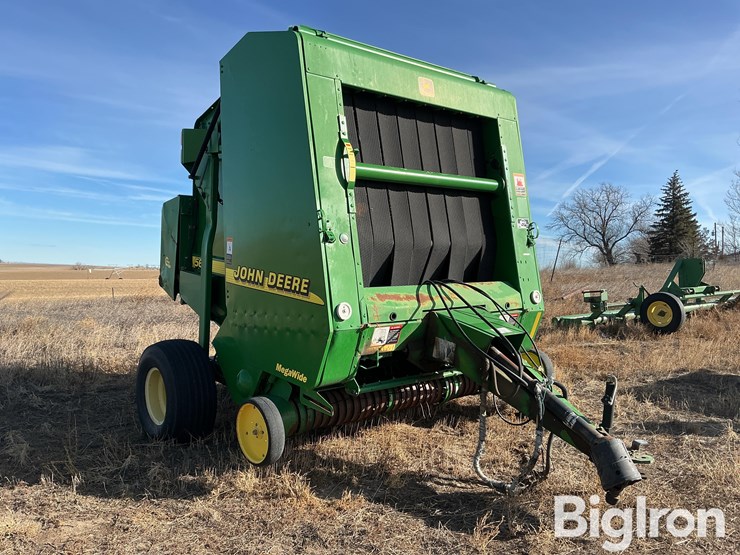 john-deere-567-image-3