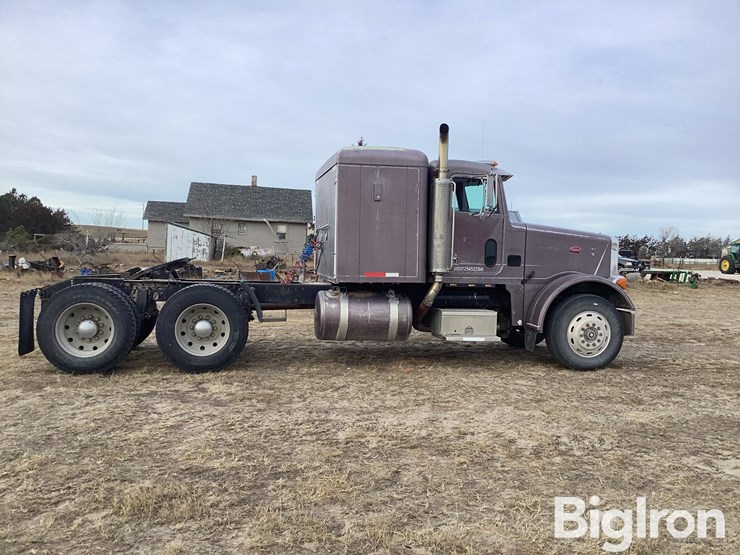 1992-peterbilt-378-image-8