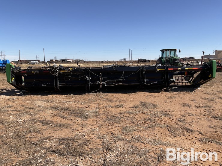 2021-john-deere-430d-image-6