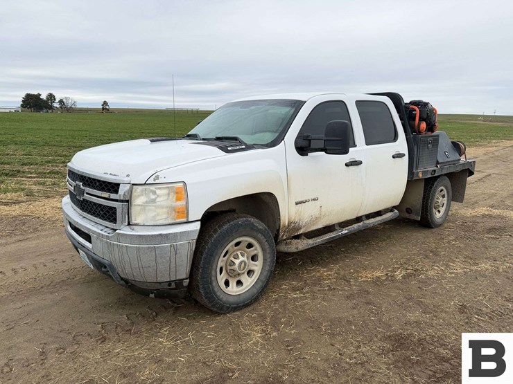 2011-chevrolet-2500-image-1