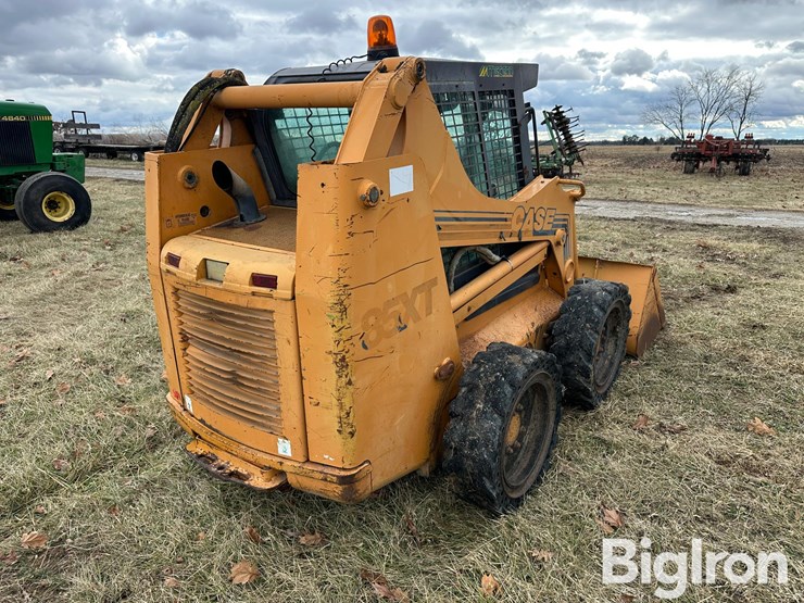 2001-case-85-xt-image-5