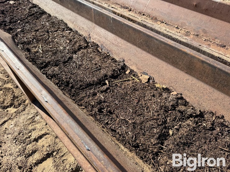 metal-feed-bunks-image-12