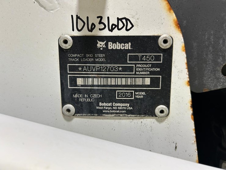 2016-bobcat-t450-image-27