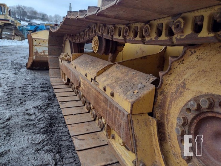 2022-deere-650k-lgp-image-24