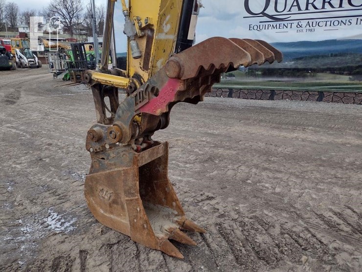 2019-kobelco-sk140sr-lc-5-image-17