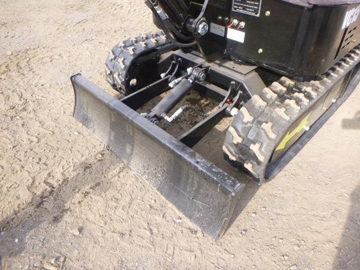 2026-vicsec-vc15-hydraulic-excavator-image-15