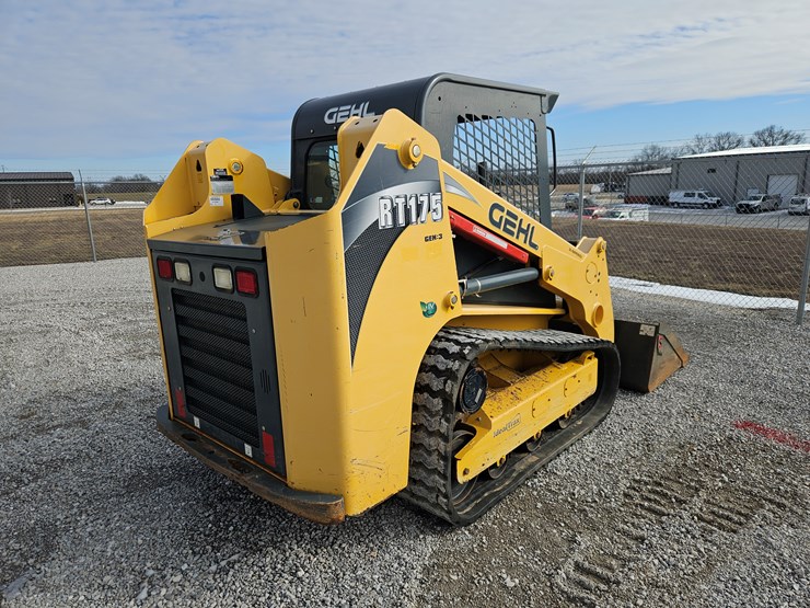 2017-gehl-rt175-image-14