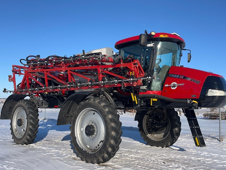 2017-4440-patriot-sprayer-image-2