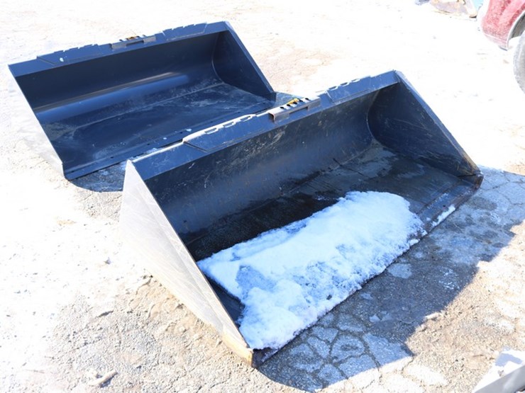 new-holland-72-image-1