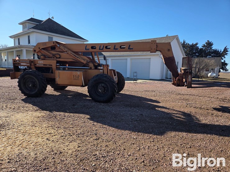 lull-644b-37-image-4