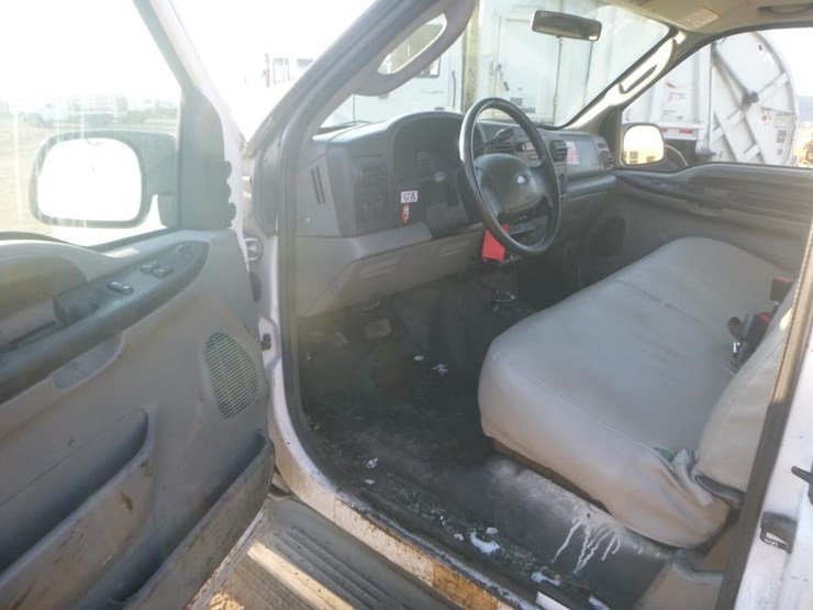 2005-ford-f250-image-9