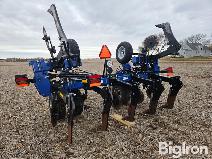 2024-blu-jet-sub-tiller-4-image-7