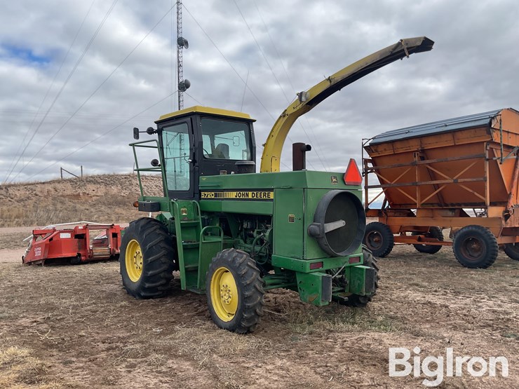 1983-john-deere-5720-image-7