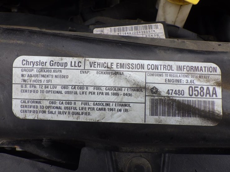 2014-dodge-grand-caravan-image-12