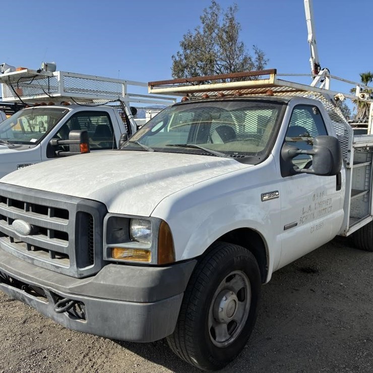 2005 FORD F350