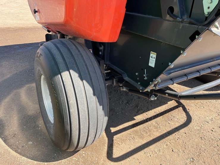 2016-kubota-bv4580-image-10