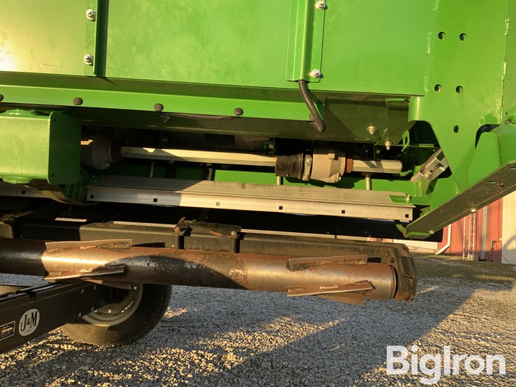 2020-john-deere-708c-image-14