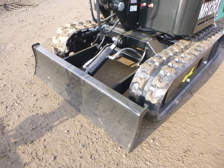 agt-mh12rx-hydraulic-excavator-image-15