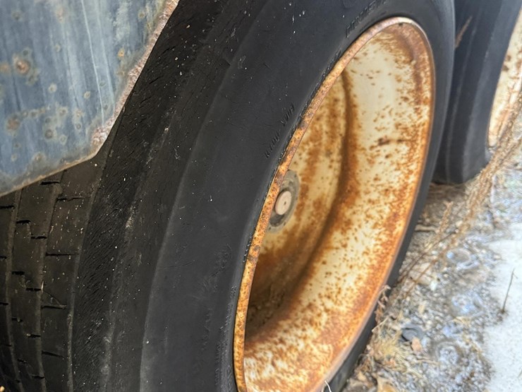 1995-kentucky-trailer-image-10