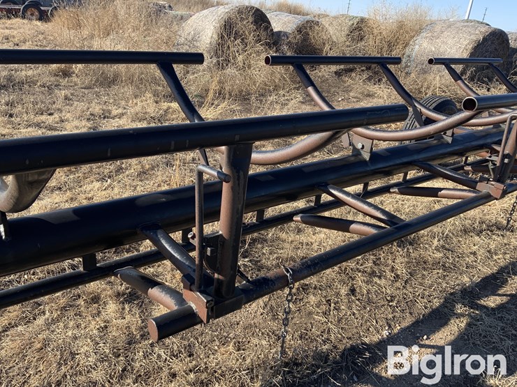 my-d-han-d-s/a-bumper-pull-4-bale-trailer-image-18