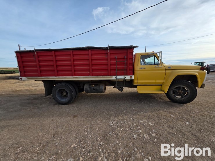 1975-ford-f600-image-4