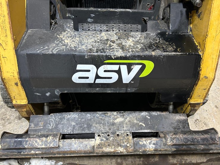 asv-rc-100-skid-steer-loader-image-10