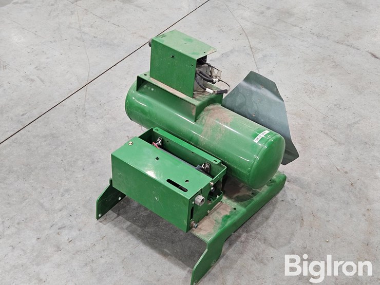 john-deere-1770nt-image-7