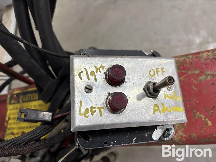 international-900-cyclo-air-image-18