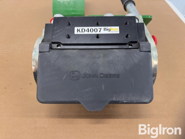 john-deere-6-image-19